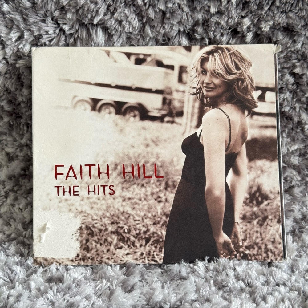 Warner Bros. Faith Hill The Hits CD - Black and Red